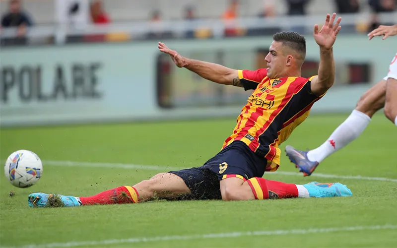 Nhận định soi kèo bóng đá Fiorentina vs Lecce 02h45 ngày 01/3/2025
