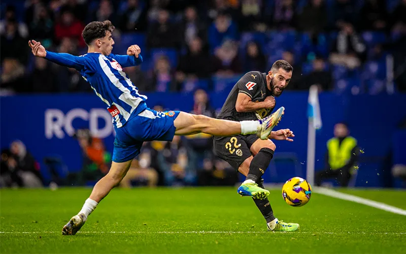 Nhận định soi kèo bóng đá Valencia vs Espanyol 00h00 ngày 23/4/2025