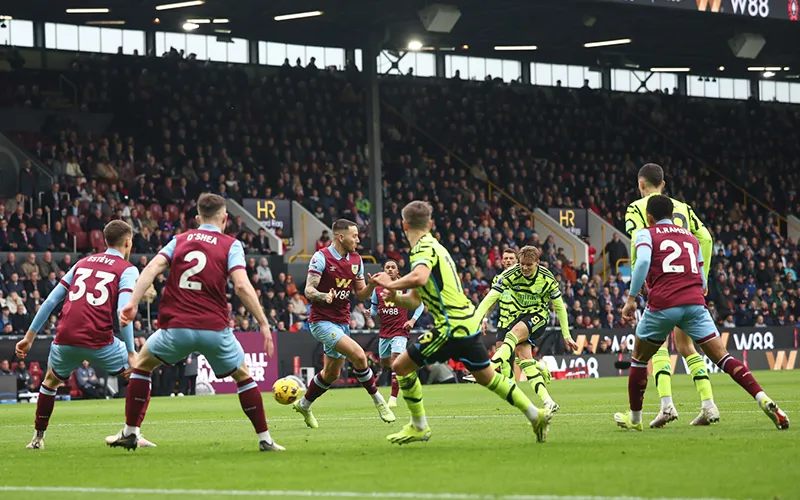 Nhận định soi kèo bóng đá Burnley vs Arsenal 22h00 ngày 01/11/2025