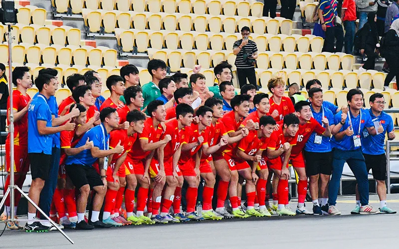 u22 viet nam duoc thuong lon sau khi de bep malaysia
