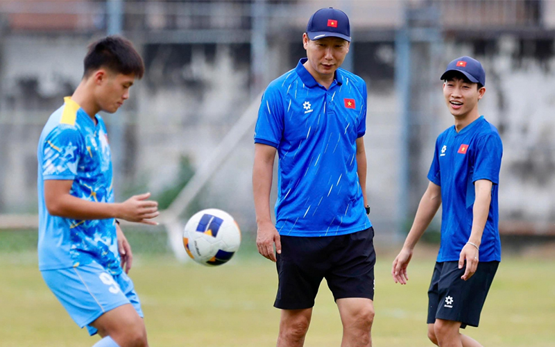 u22 viet nam duoc xa trai truoc tran song con sea games 33