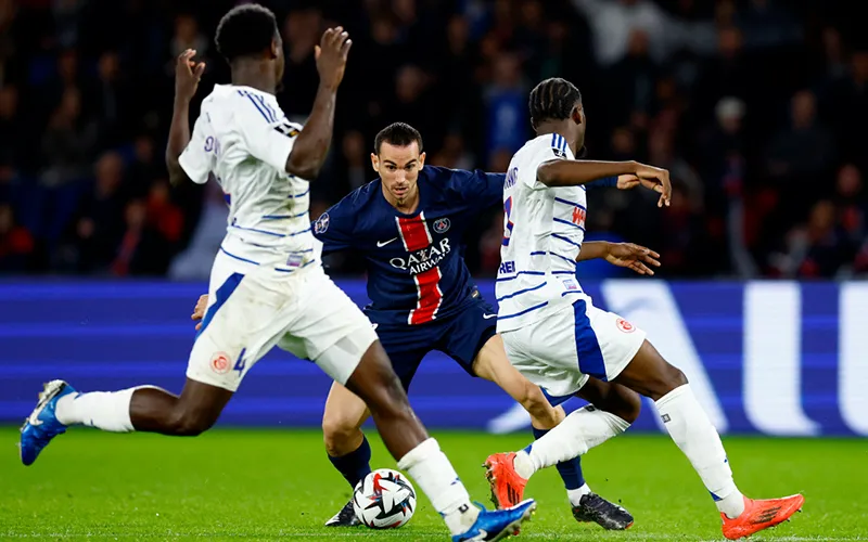 Nhận định soi kèo bóng đá Strasbourg vs PSG 02h45 ngày 02/02/2026
