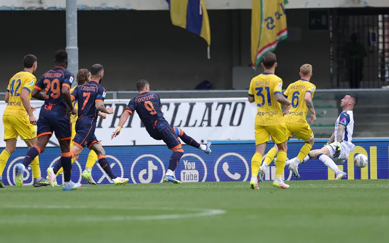 Nhận định soi kèo bóng đá Verona vs Lecce 01h45 ngày 26/4/2026