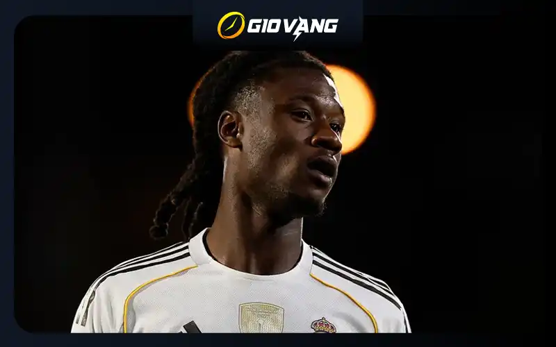 Man United đang theo đuổi tiền vệ hàng đầu của Real